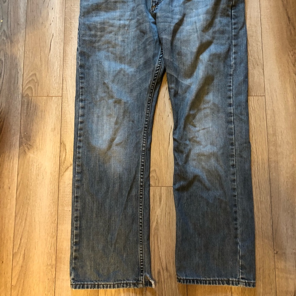 Men’s Wrangler slim straight blue jeans